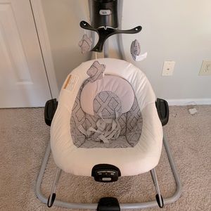 Graco Baby Swing